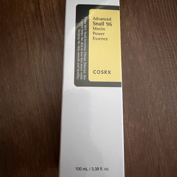 COSRX Other - COSRX  Advanced Snail 96 Mucin Power Essence - White and Yellow